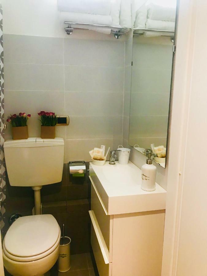 Maison Dis Raffaella Otel Roma Dış mekan fotoğraf